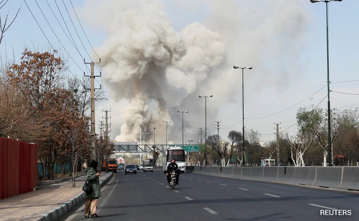 US-Iran War Live Updates: US-Israeli Strikes Hit Iran's Bushehr Nuclear Plant, 1 Dead