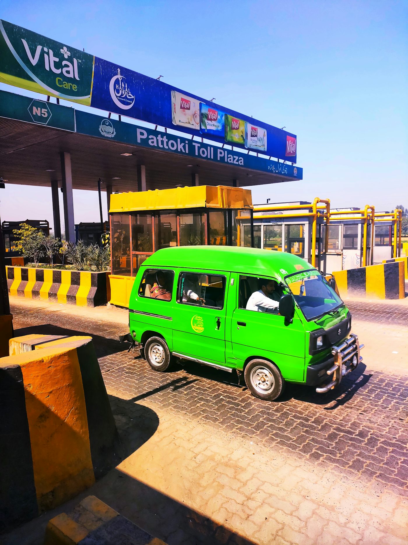 Iran War Hits Pak Economy, Inflation At 17-Month High; Fuel Prices Up By Nearly A Fourth