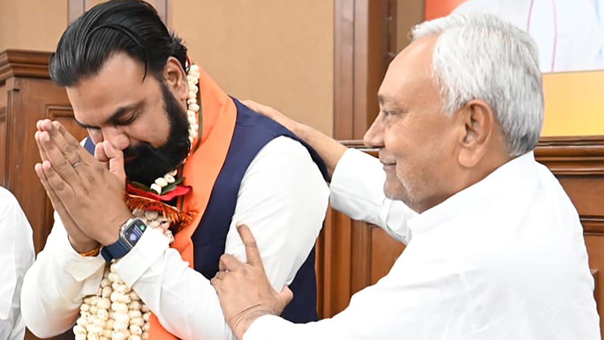 अपना सीएम बनाकर भी त्रिवेणी संघ की राजनीति में फंसी भाजपा