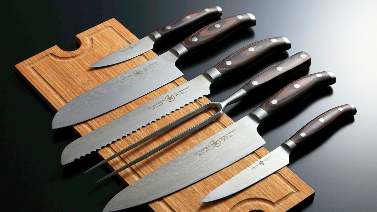 हर दिन के कुकिंग काम के लिए ऐसे नाइफ सेट, जो बार-बार इस्तेमाल के बाद भी धार नहीं छोड़ेंगे, अभी करें ऑर्डर
