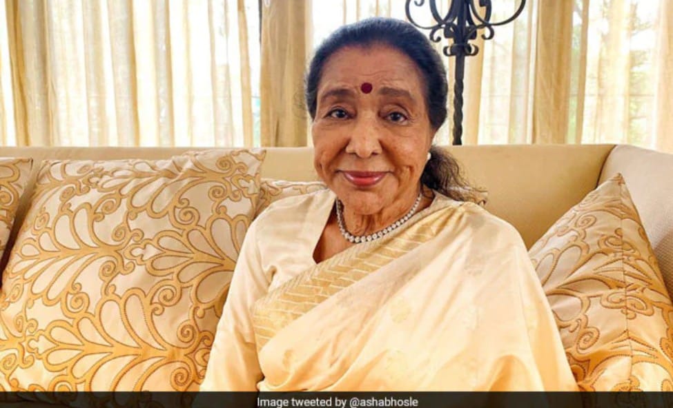 Veteran Singer Asha Bhosle Hospitalised In Mumbai