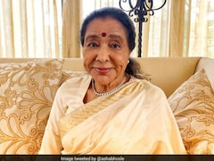 आशा भोसले का वो गाना, जो रेडियो पर बैन तो दूरदर्शन से हटाया गया, बेस्ट प्लेबैक सिंगर फीमेल का अवॉर्ड, आज भी है हिट