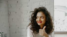 Office Tips: पर्सनेलिटी इंप्रूव करने के 7 तरीके, आज ही ये काम करना शुरू करें