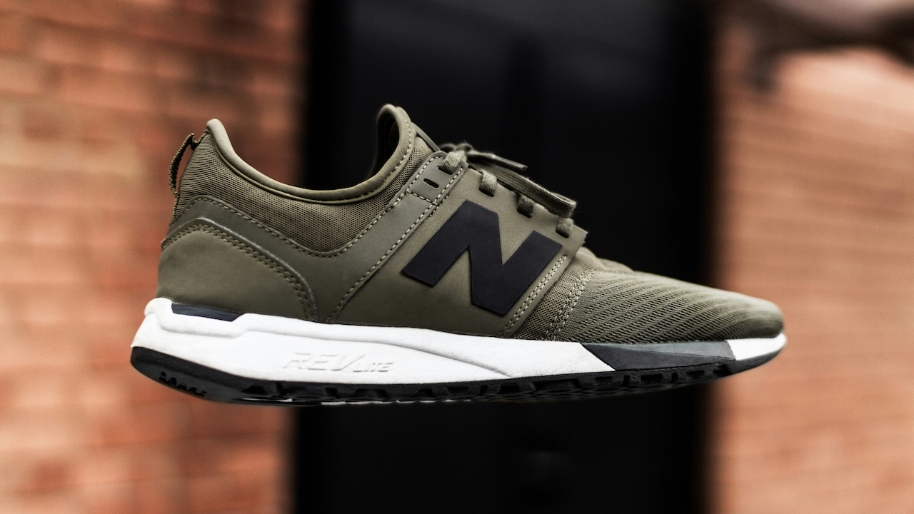 5 Walking-Friendly Office Shoes That Do Not Look Too Sporty