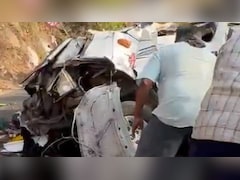 कोयंबटूर में बड़ा हादसा, खाई में गिरी टूरिस्ट बस, अब तक 9 की मौत