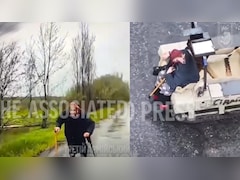 जब युद्ध के बीच फंसी बुजुर्ग महिला को रोबोट ने बचा लिया