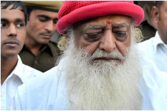 आसाराम की 6 महीने की अंतरिम जमानत कल हो रही खत्म, जेल जाने से बचने के लिए फिर लगाई हाईकोर्ट में गुहार