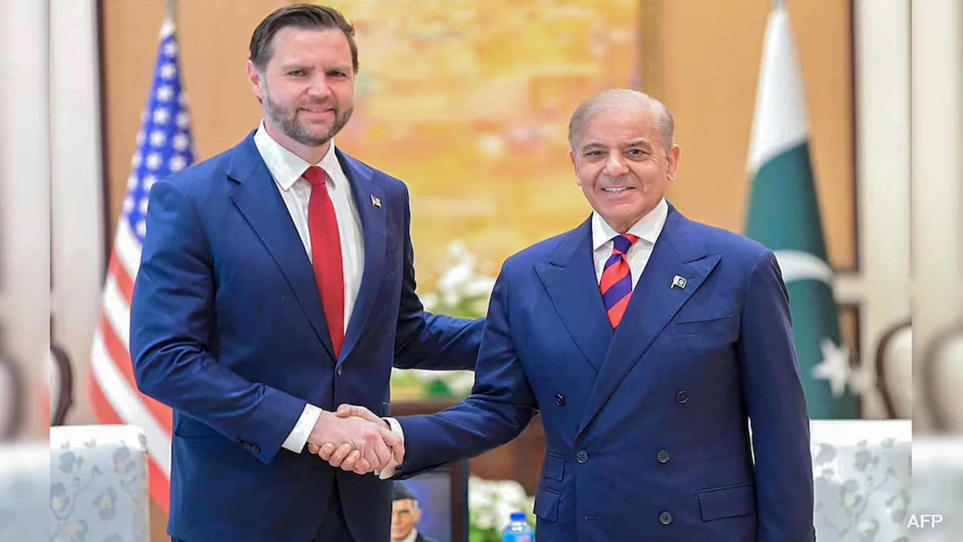 Reports: Pak Bats For US-Iran Direct Talks, Trilateral Talks Likely