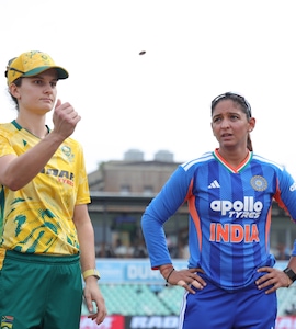 Tough Time, Need To Stay Together: Harmanpreet Kaurs Blunt Admission After 2nd Straight T20I Defeat vs South Africa