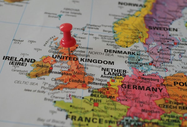 ऐसे देश जो बदल चुके हैं अपना नाम, तीसरे वाले ने अमेरिका की नाक में दम कर दिया है