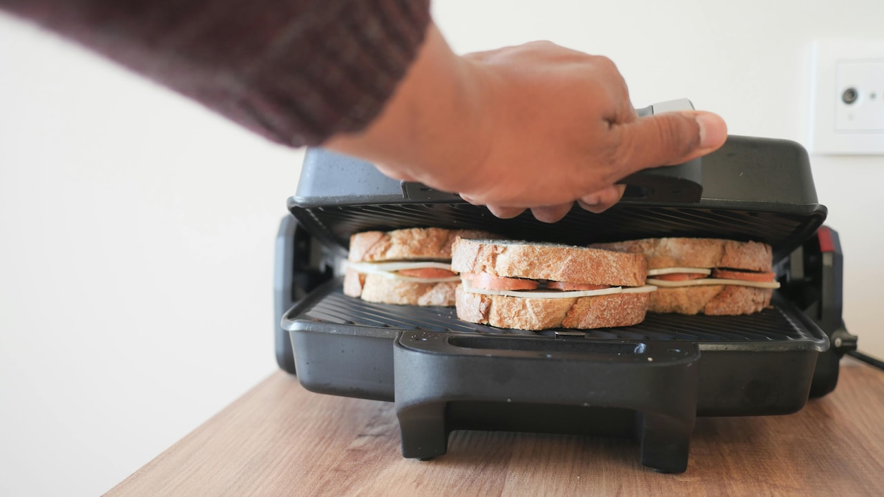 5 Sandwich Makers That Are Easy To Clean