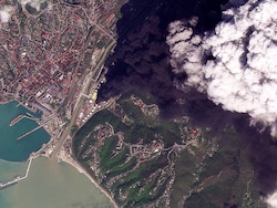 Russian Town Sees Toxic Rain After Ukraine Strike, Officials Issue Warning