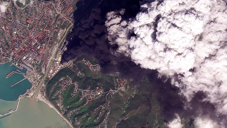 Russian Town Sees Toxic Rain After Ukraine Strike, Officials Issue Warning
