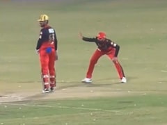 Virat Kohli Pleads RCB Teammate, Gesture Stumps Fans But Request Denied