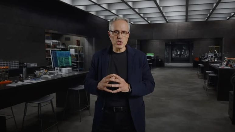 John Ternus बने Apple के CEO, लेकिन असली ताकत Johny Srouji के हाथ में? जानिए कौन है ये शख्स