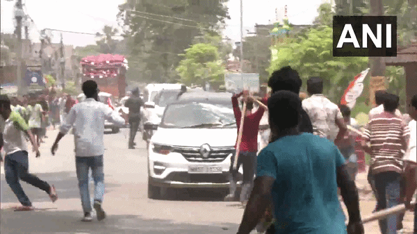 West Bengal Election 2026 LIVE Voting: मुर्शिदाबाद में फिर बवाल, हुमायूं कबीर के काफिले पर पथराव, पोलिंग बूथ के बाहर चले लाठी-डंडे