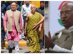 खरगे के बयान की शिकायत करने चुनाव आयोग पहुंचा बीजेपी डेलिगेशन, कहा- देश से मांफी मांगे कांग्रेस