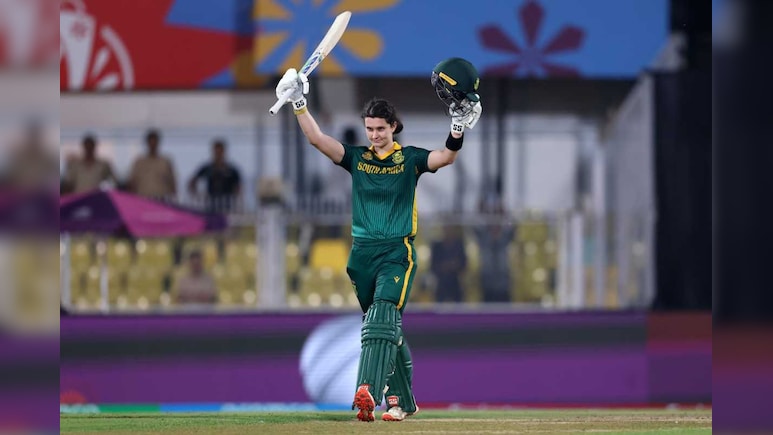 SA Women vs IND Women: गेंदबाजी के बाद बल्लेबाजी में भी चमकी अफ्रीकी टीम, भारत को 8 विकेट से हराया