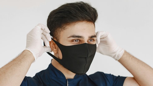 मेल नर्स कैसे बनते हैं, कौन सा कोर्स करना पड़ता है, कितनी होती है सैलरी