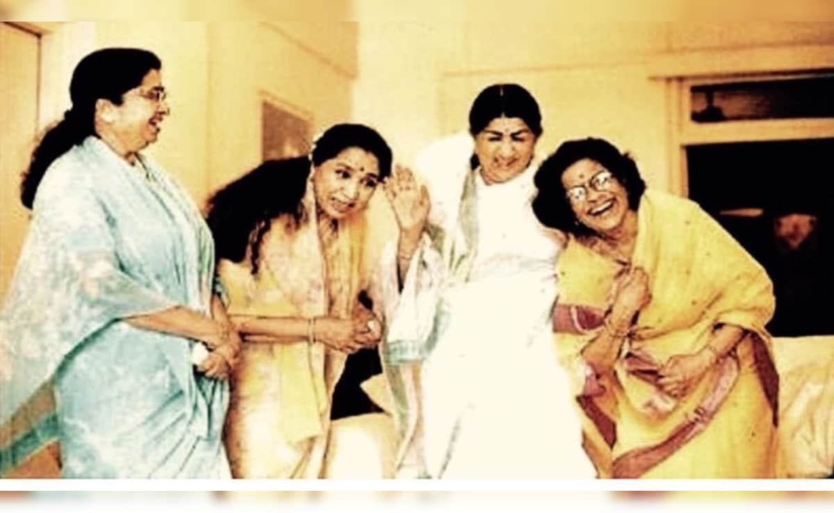 Image: instagram@asha.bhosle