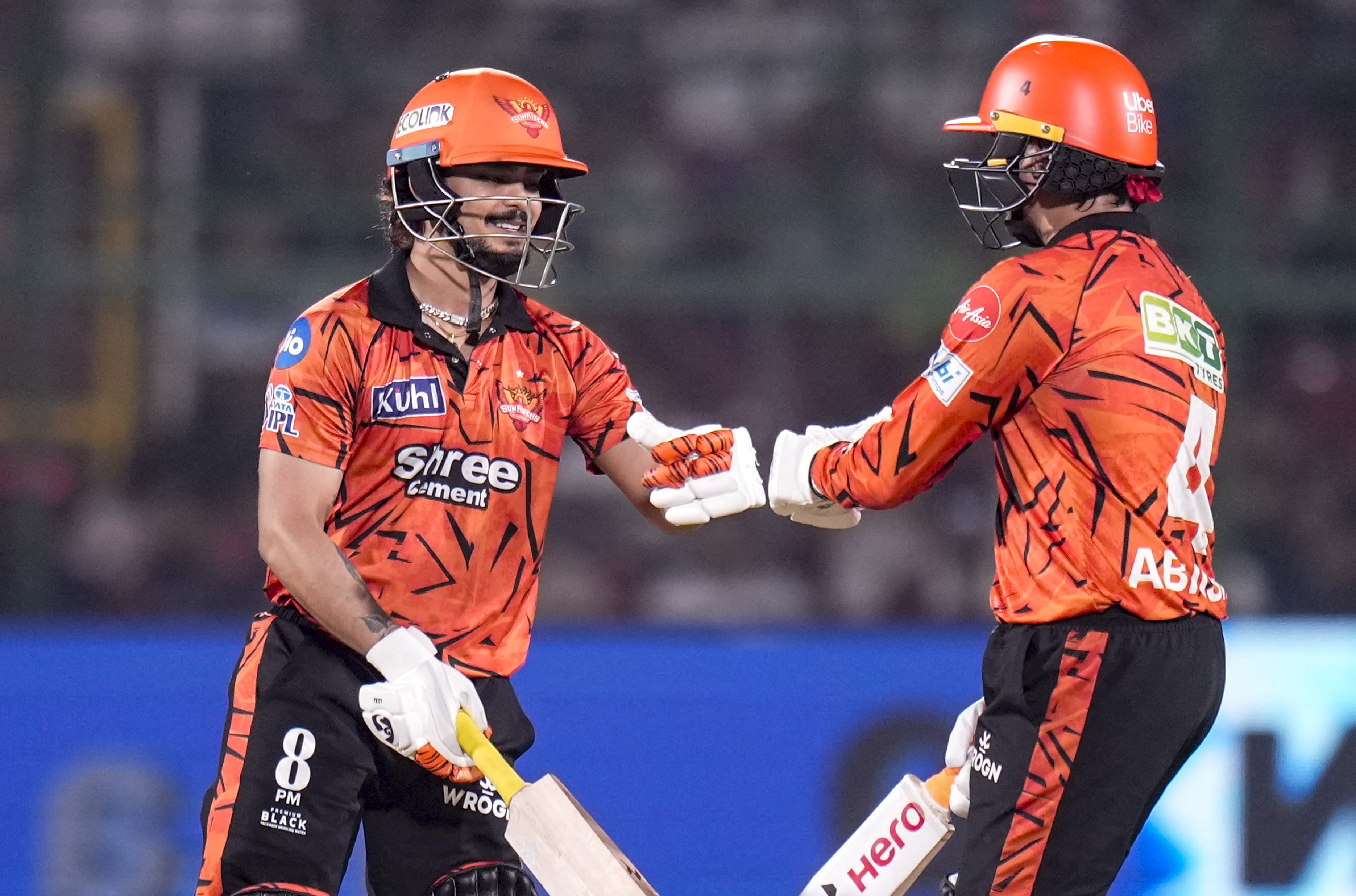 RR vs SRH LIVE Score: अभिषेक शर्मा तूफानी अर्द्धशतक लगाकर लौटे पवेलियन, हैदराबाद को लगा दूसरा झटका