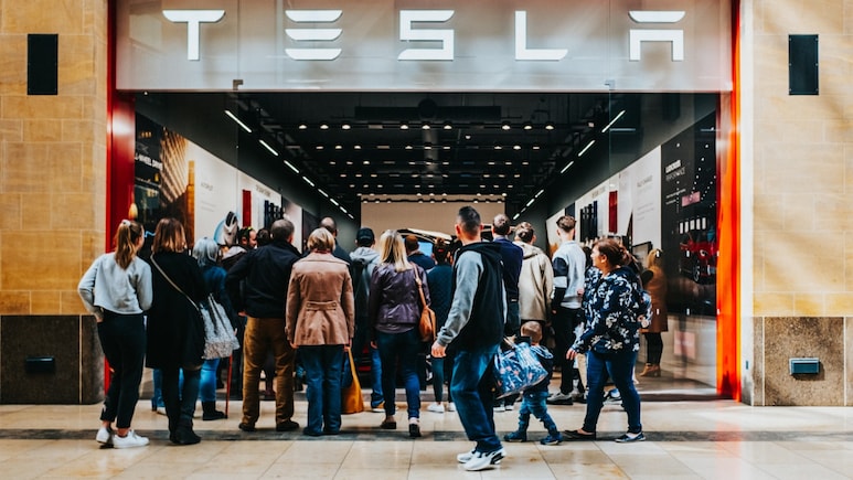 Tesla Shares Slump Even As EV Deliveries Smash Street Estimates