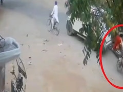 मोगा में बस ने बाइक को मारी टक्कर, पति की मौके पर मौत; पत्नी व बेटा घायल