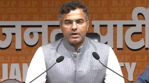 Delhi Minister Parvesh Verma Targets Arvind Kejriwal in Press Briefing