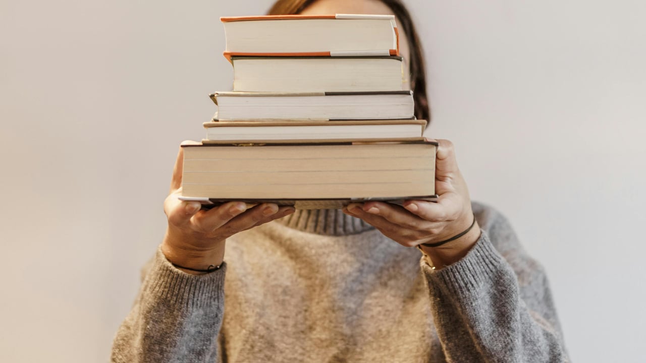 Affordable JEE and Olympiad preparation books under ₹1,000 for a strong academic foundation