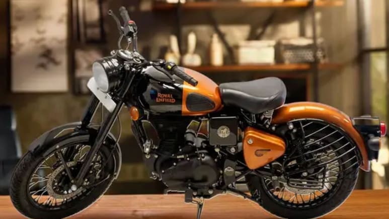 Royal Enfield Classic 500 Gets New Colour, But This One Is Only For Your Living Room