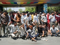 प्रदर्शन का असर! नोएडा और गाजियाबाद के लिए नई मजदूरी दरें जारी, जानें अब कितनी मिलेगी सैलरी