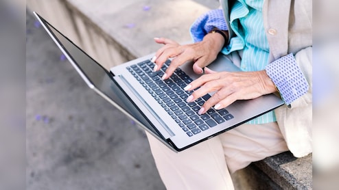 IT Stocks: It's Time to Be Greedy, Says Dolat Capital; Infosys, LTIMindtree Among Top Bets