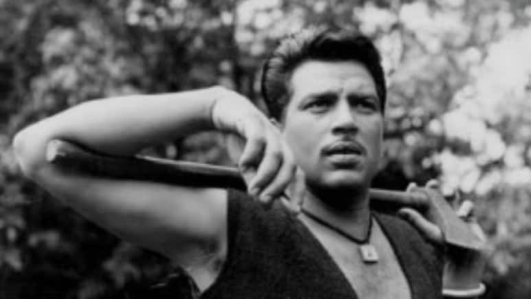 जब धर्मेंद्र ने पकड़ ली थी बाघ की पूंछ, एक्शन सीन देखकर सेट पर खड़े हो गए सबके रोंगटे