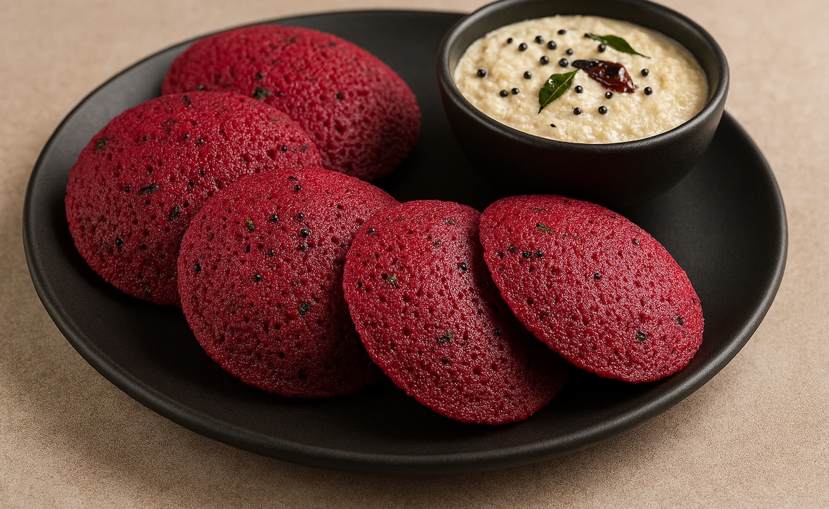 Beetroot Idli Recipe: नाश्ते में ट्राई करें गुलाबी इडली, स्वाद भी बढ़ेगा और सेहत भी रहेगी फिट