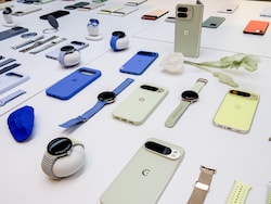 Google Readies Screenless Fitbit Band To Rival Growing Whoop Craze