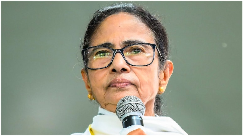Mamata Banerjee Claims Poll Body Denied Her Meeting In Collin Lane Area