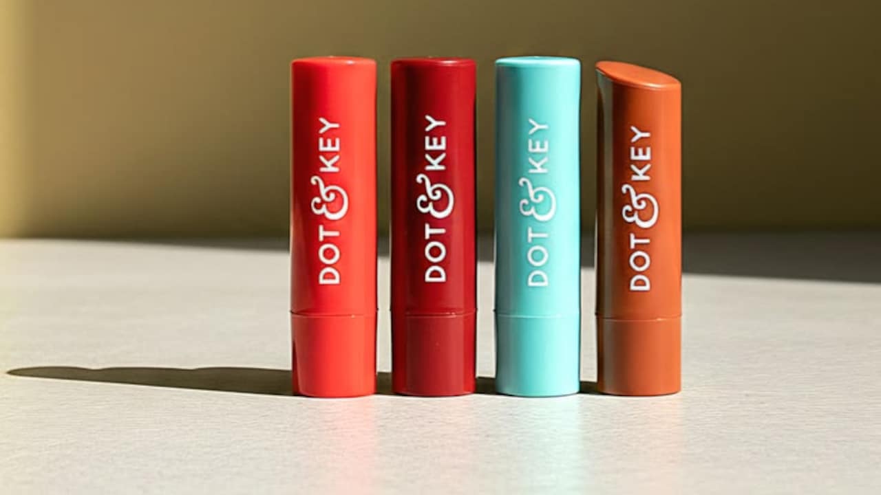 Top lip balms designed to comfort chapped lips Top lip balms designed to comfort chapped lips
