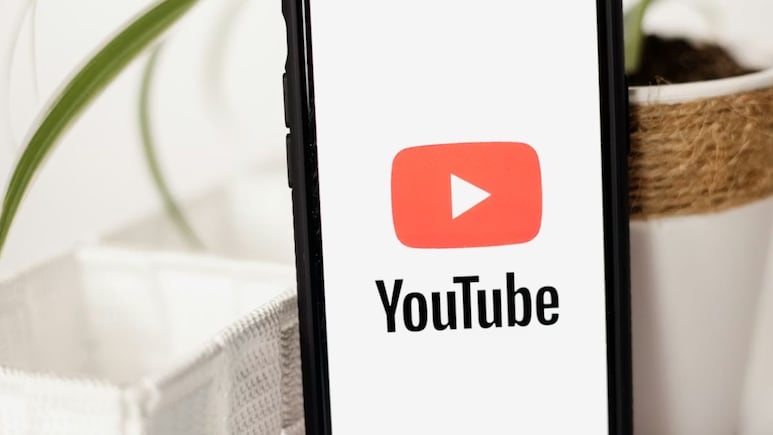 YouTube ने दिया नया कंट्रोल फीचर! नहीं बर्बाद होगा समय, अब Shorts को पूरी तरह करें बंद