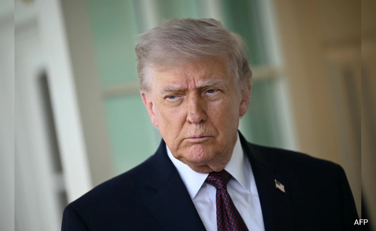 Trump To Put His Picture In US Passports