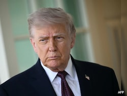 US Court Rejects Bid To Halt Removal Of Trump Name From Kennedy Center