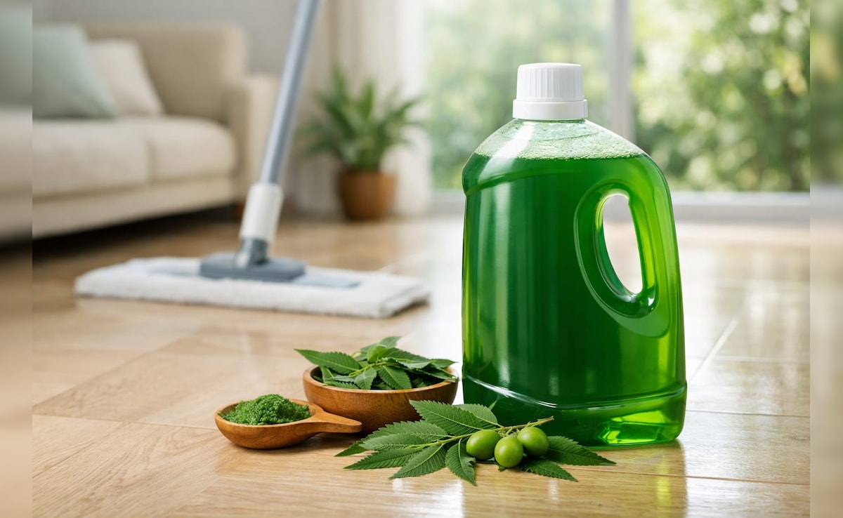 केमिकल फ्लोर क्लीनर की करदें छुट्टी, नीम के पत्तों से घर पर ही बनाएं नेचुरल फ्लोर क्लीनर, बिना रगड़े ही चमकेगा फर्श