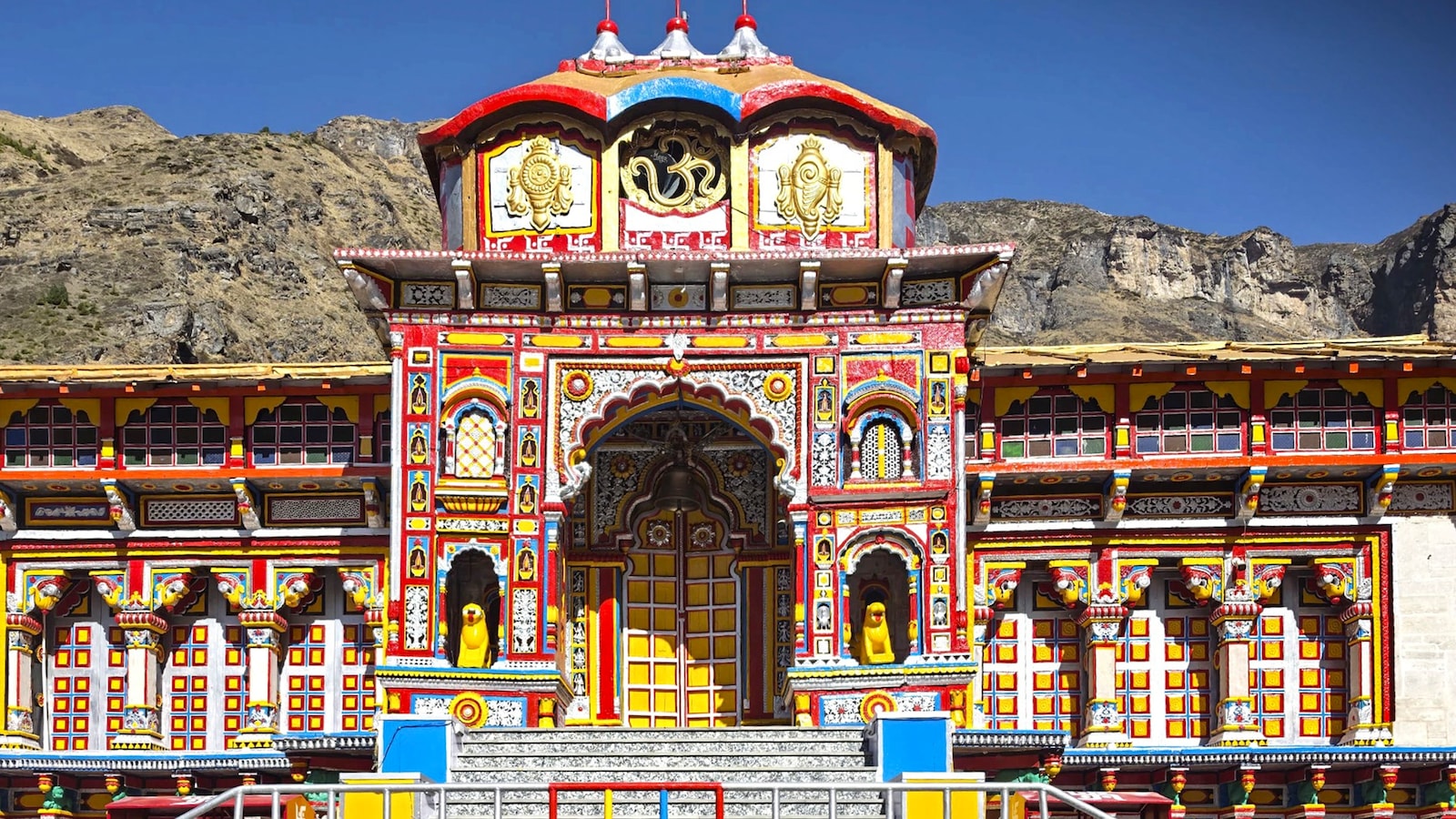 Badrinath In Danger? Study Finds Glacier Avalanches Could Threaten Close To 400 Buildings