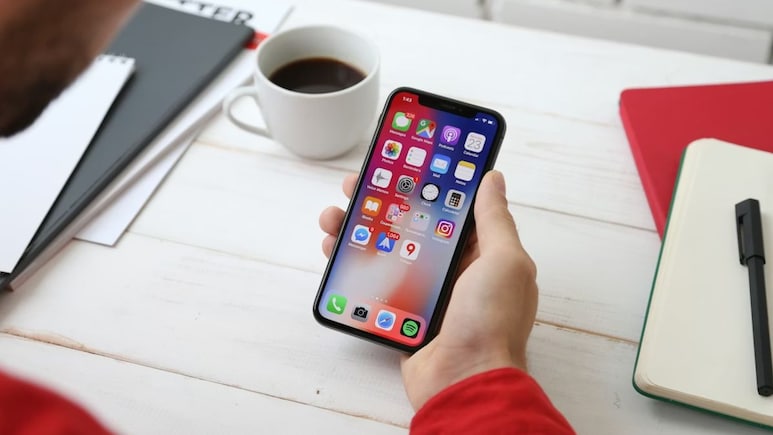 बिना इंटरनेट भी चलेगा iPhone! जल्द आ सकता है Maps और Photo शेयर करने का धमाकेदार फीचर