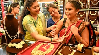 Gold-Silver Prices: सोने-चांदी की कीमतों में आई तेजी, एक्सपर्ट ने खोल दिए राज, जानें अपने शहर के ताजा भाव