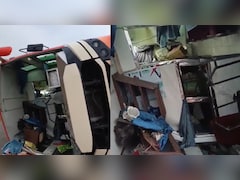 ब‍िहार: ट्रक की टक्कर से बस पलटी, दो दर्जन से अधिक यात्री घायल; 8 की हालत गंभीर