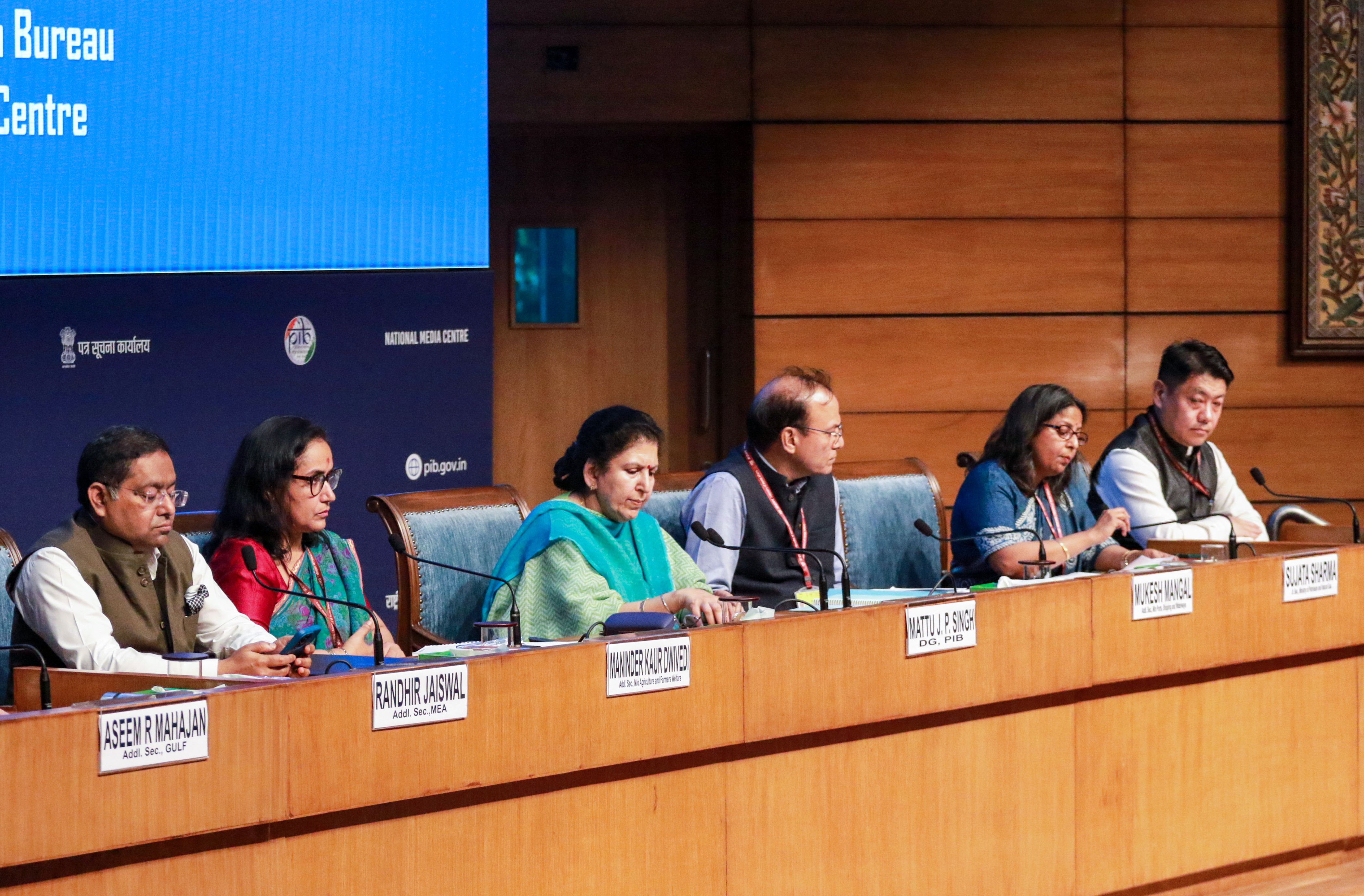 पेट्रोलियम एवं प्राकृतिक गैस मंत्रालय की संयुक्त सचिव सुजाता शर्मा 