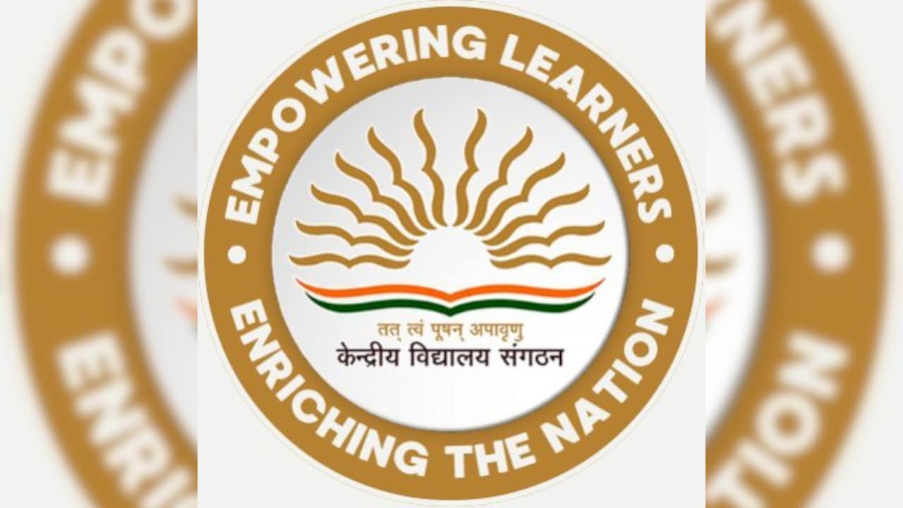 Kendriya Vidyalaya में अब क्लास 6 और 9 में संस्कृत पढ़ना होगा और आसान, KVS ने जारी किया नया नियम