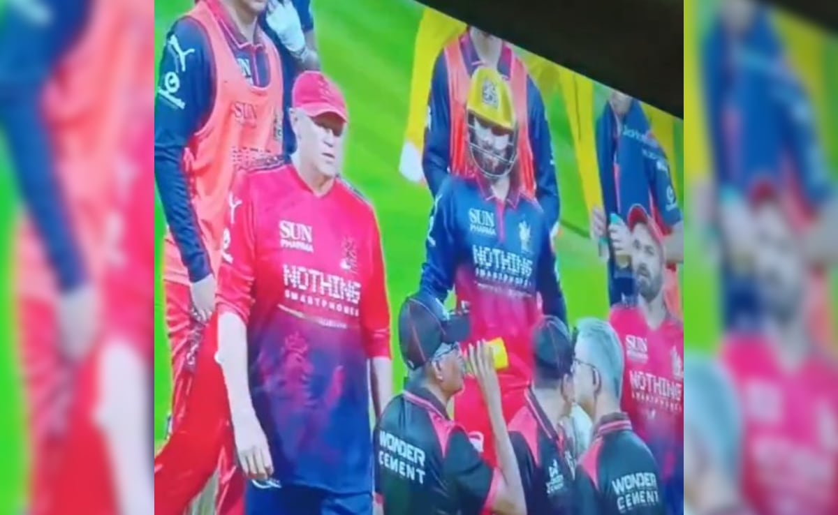 RCB Captain Rajat Patidar Fumes At Umpire, Drinks Mix-Up Leaves Fans ROFL