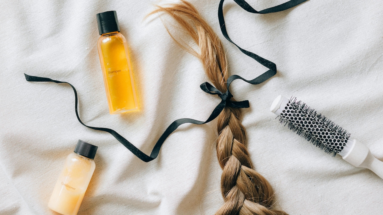 Top 10 Hidden Shampoo Hacks To Prevent Your Hair From Drying Out