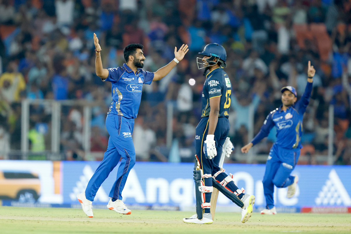 GT vs MI&nbsp;LIVE Score, IPL 2026: बुमराह ने खत्म किया विकटों का सूखा, पहली गेंद पर किया शिकार, गुजरात 5/2